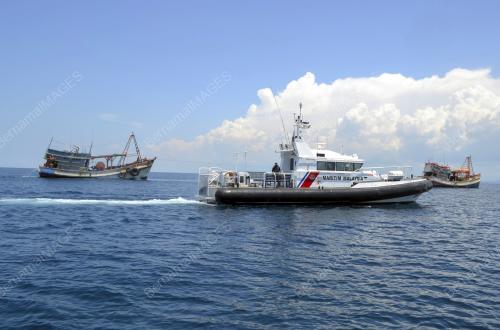APMM TUNDA BOT NELAYAN VIETNAM