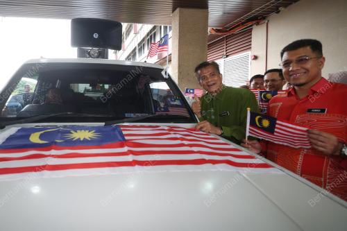 DATUK DR. ZAINI HUSSIN