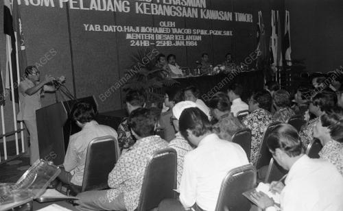 KB04_18022015_RASMI_FORUM