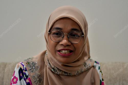 SITI MARIAM BEBAKAR