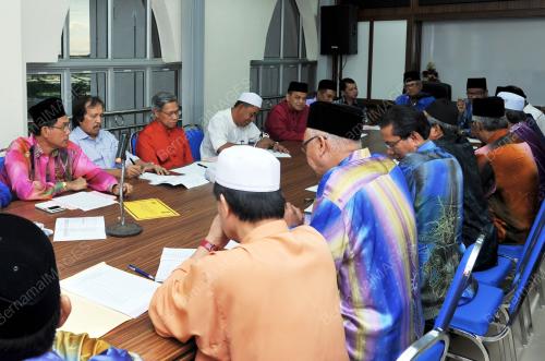 KB04_18072014_PENGURUSAN