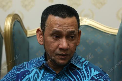DATUK ZAHRUL HAKIM ABDULLAH