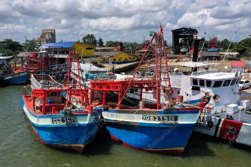 BOT NELAYAN VIETNAM