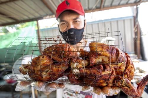 JUADAH BERBUKA PUASA AYAM TIN