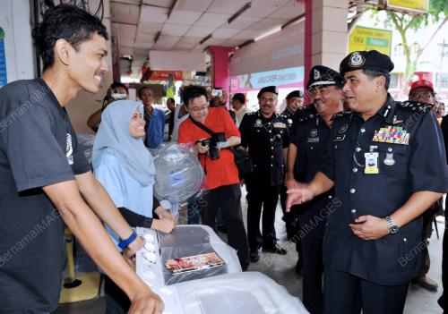 KB04_19052012_POLIS_NGO