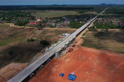 PROJEK LALUAN REL PANTAI TIMUR (ECRL)