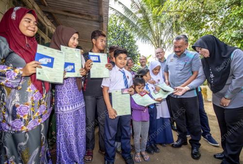 DATUK RUSLIN JUSOH