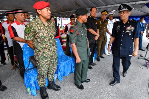 DATUK AZMAN AYOB