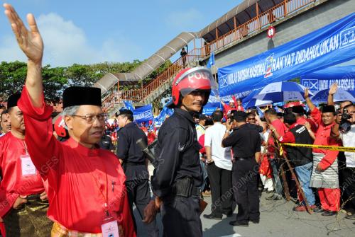 KB04_20042013_CALON_CALON