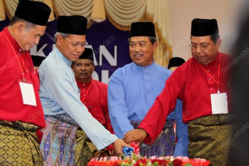 TAN SERI MUHYIDDIN YASSIN