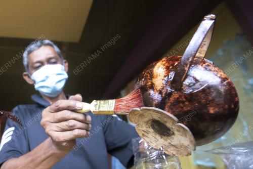 KB04_21082021_KRAF_TEMPURUNG_KELAPA