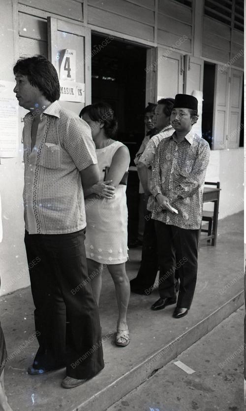 TENGKU RAZALEIGH HAMZAH