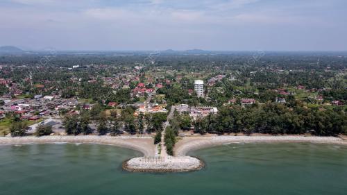 PANTAI IRAMA