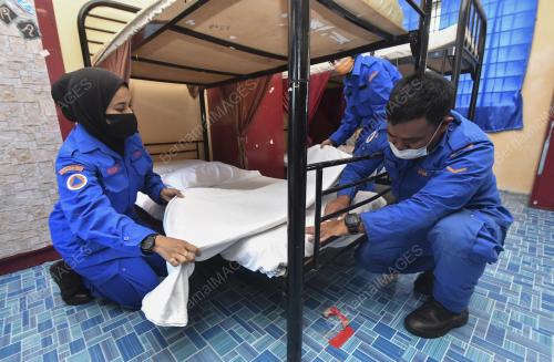 PERSIAPAN PUSAT KUARANTIN SMK SALOR