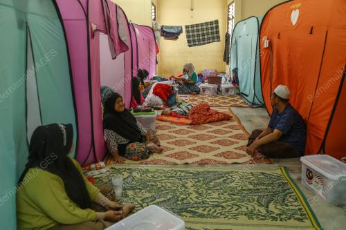 PUSAT PEMINDAHAN SEMENTARA (PPS) SK TOK DEH