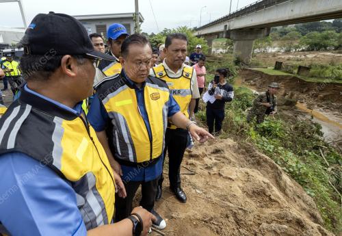 DATUK SERI ALEXANDER NANTA LINGGI