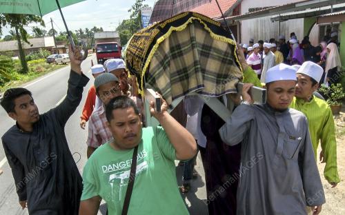KB04_24052015_KEBUMI