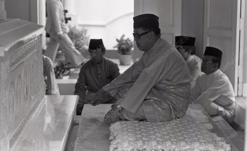 MAKAM DIRAJA LANGGAR