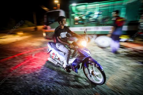 OPERASI MOTOSIKAL WARGA ASING