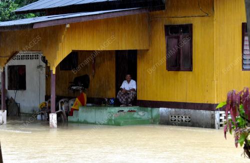 KB04_26022013_BANJIR