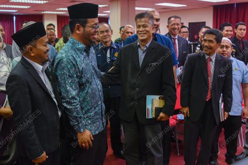 SENATOR DR ZULKIFLI HASAN