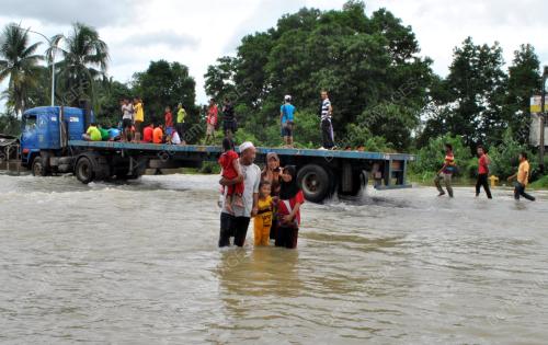 KB04_26122012_BANJIR