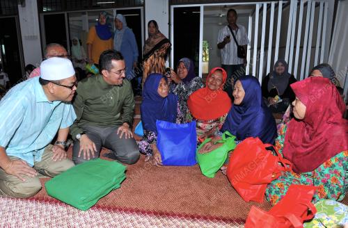 KB04_27022015_MASJID_TABUNG