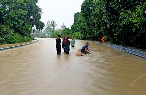 BANJIR KELANTAN