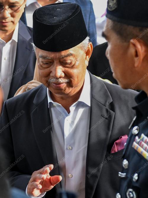 TAN SRI MUHYIDDIN YASSIN