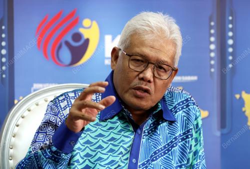 DATUK SERI HAMZAH ZAINUDIN