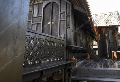 RUMAH TIANG 12