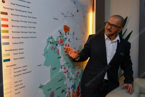 DR SHAHRIR MOHAMMAD ZAKEY