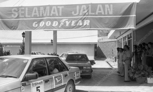 KB04_29012015_PELEPASAN_KERETA