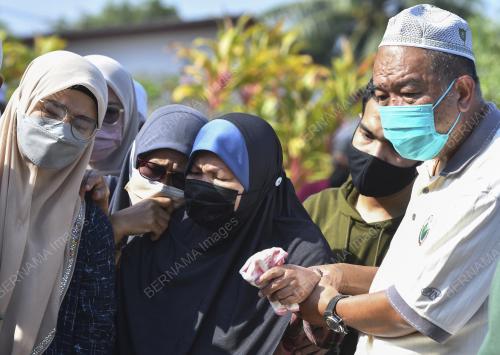 KEBUMI JENAZAH KEMALANGAN