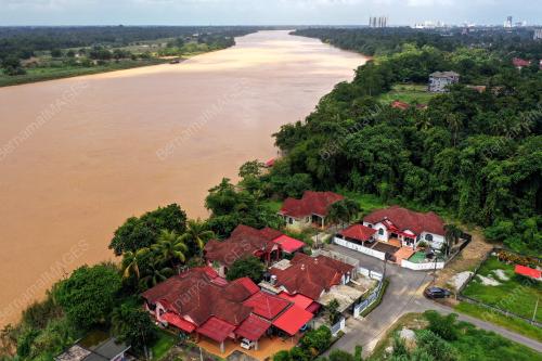 HAKISAN TEBING SUNGAI KELANTAN