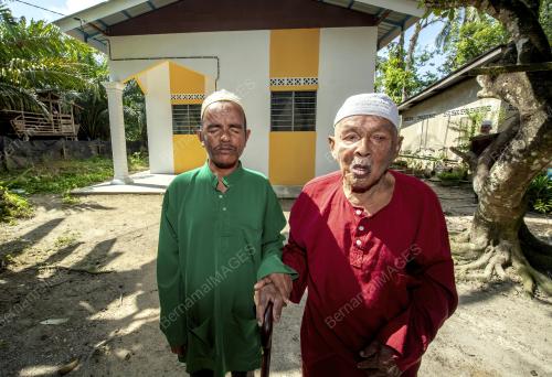 ZAFRI AB HALIM