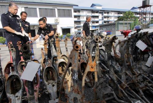 KB04_29052014_MOTOSIKAL_CURI