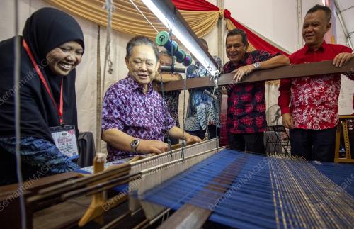 DATUK MOHAMADDIN KETAPI