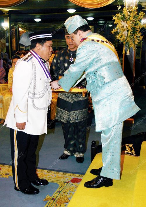 TUANKU ISMAIL PETRA SULTAN YAHYA PETRA