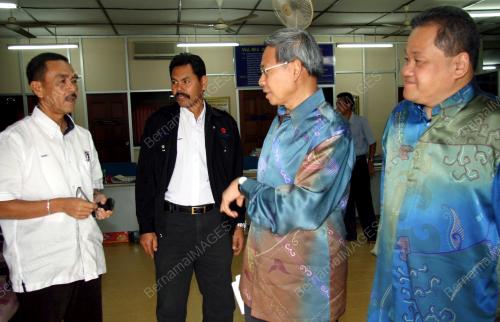 MUSTAPA MOHAMED