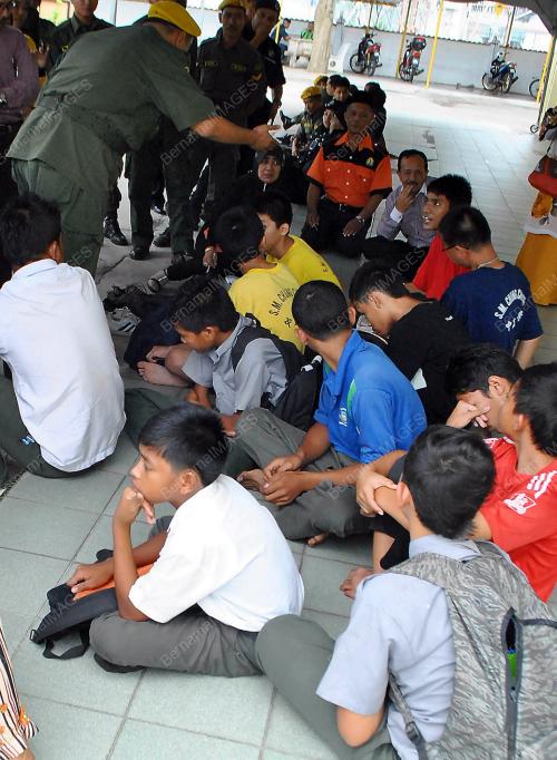KB04_31072012_OPS_PONTENG