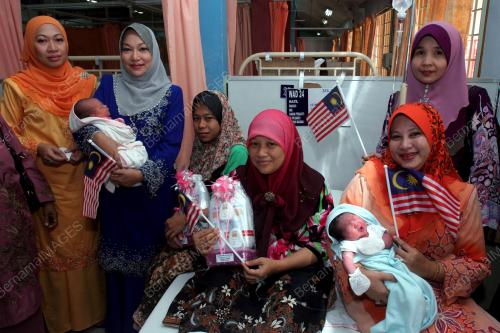 KB04_31082013_DEWANITA_MERDEK-1