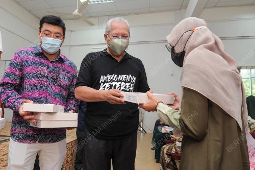 TAN SRI ANNUAR MUSA