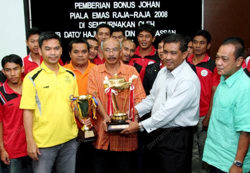 TAKIYUDDIN HASSAN