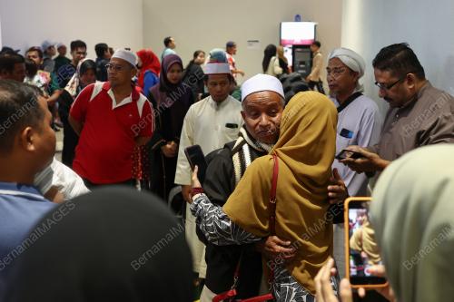 LAPANGAN TERBANG SULTAN ISMAIL PETRA