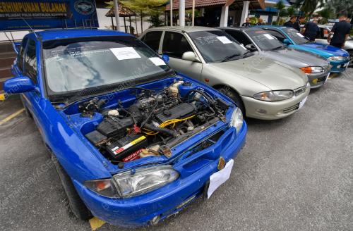 RAMPASAN POLIS KELANTAN