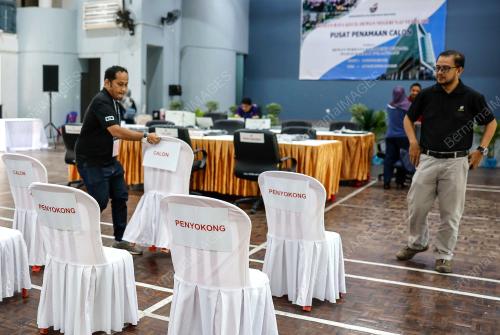 PERSIAPAN PUSAT PENAMAAN CALON PRK DUN NENGGIRI