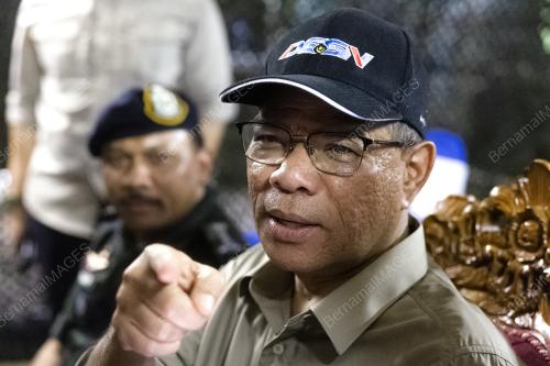 DATUK SERI SAIFUDDIN NASUTION