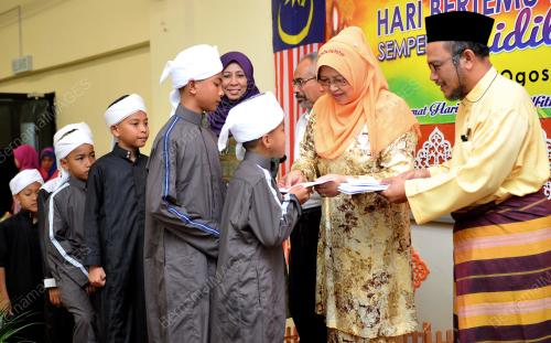 KB05_04082015_FAMA_RAYA