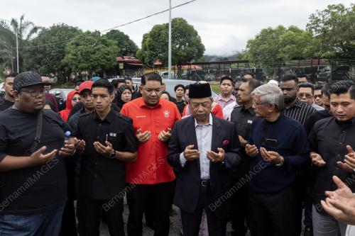 TAN SRI MUHYIDDIN YASSIN